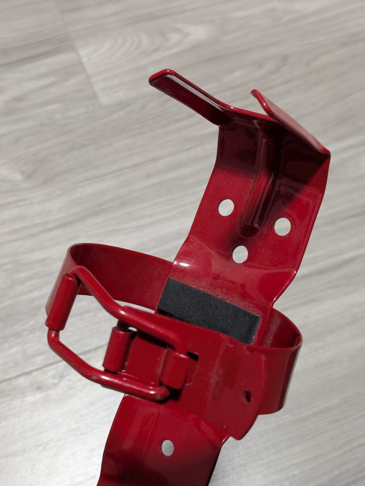 Fire Extinguisher Bracket 2.5lb. Standard Vehicle Mount in Red