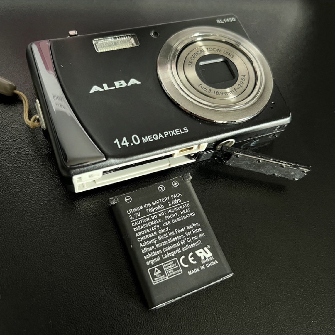 Alba SL1430 14.0MP Compact Digital Camera Black Tested Working Boxed