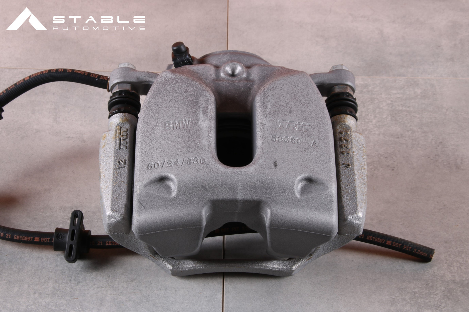 BMW G20 G21 G22 G26 G30 G31 X3 G01 FRONT LEFT BRAKE CALIPER 60/24/330 15 km !!!