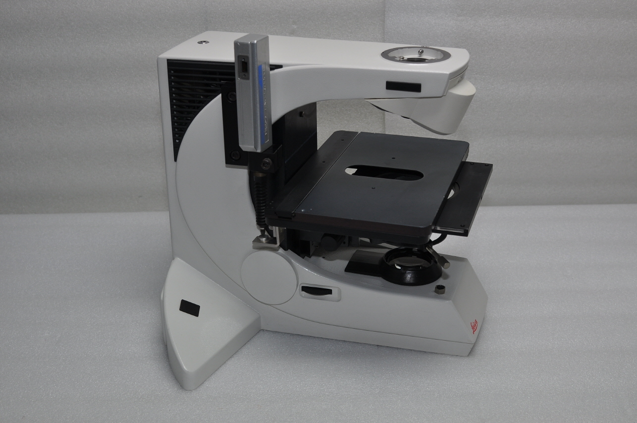 Leica DMLA Binocular compound microscope & CTR MIC Control, Smart Move joystick