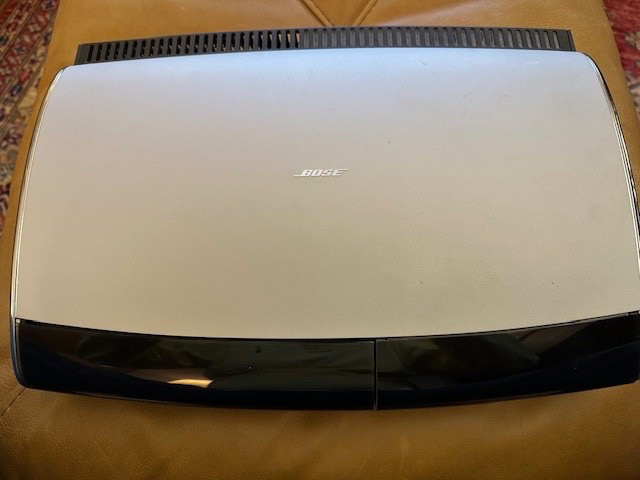 Bose AV48 Lifestyle Media Center DVD/CD Player, Power Adapter, Remote, Speakers