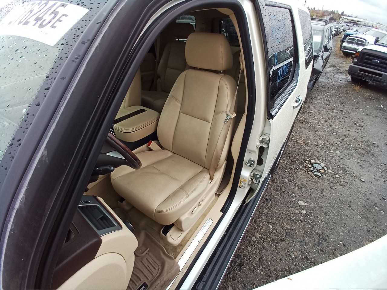 ESCALADE 2007 Battery Tray 12569653