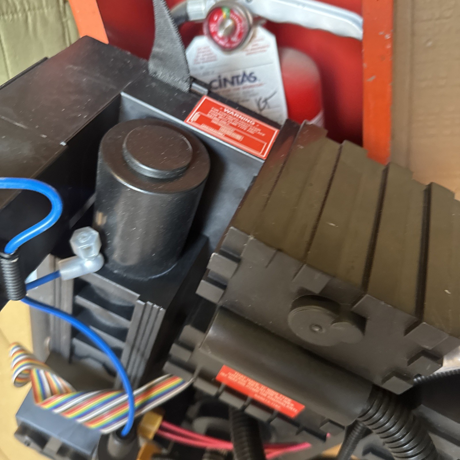Spirit Halloween Ghostbusters Life-Size Replica Proton Pack Tested EUC