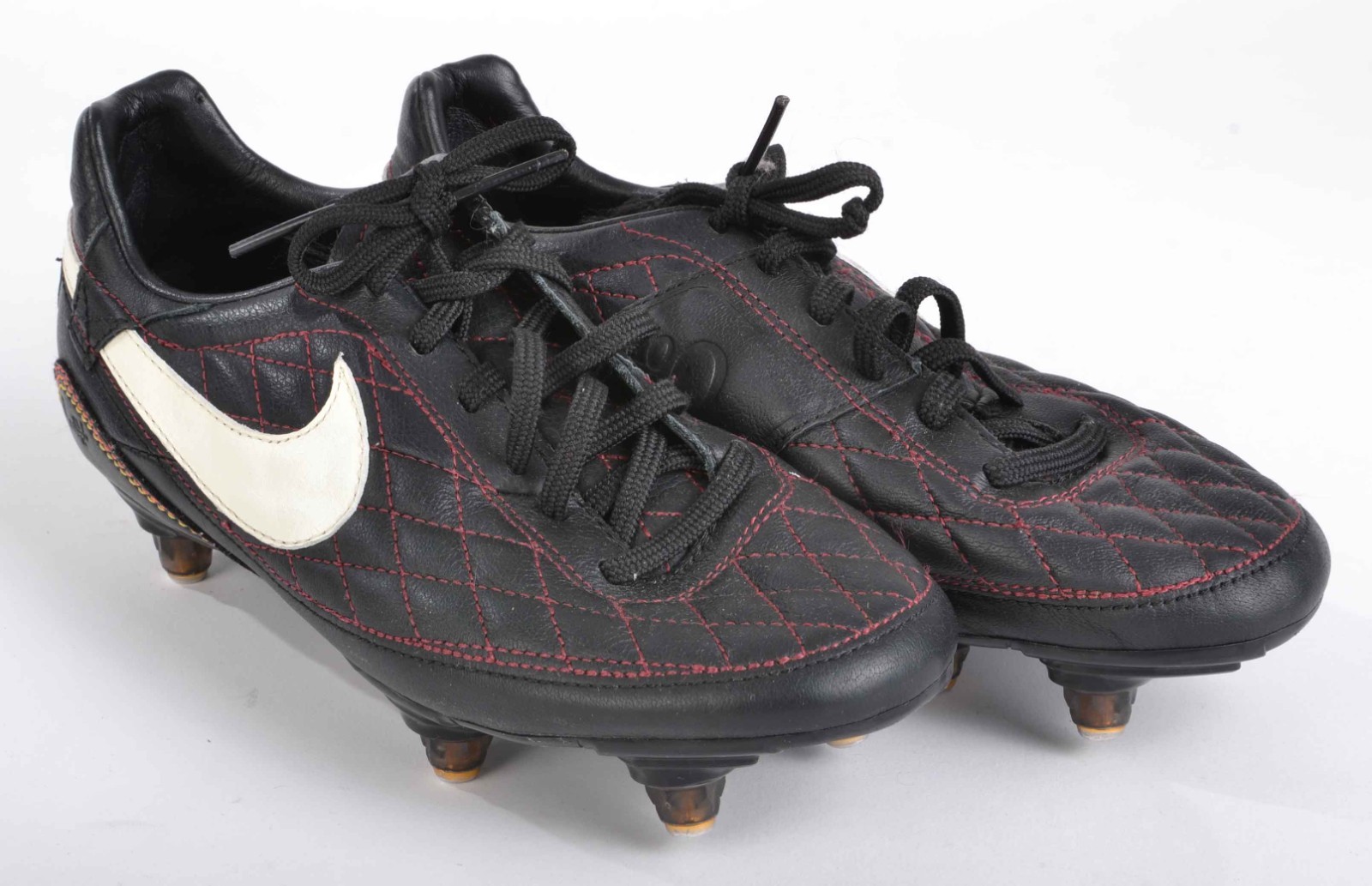 NIKE TIEMPO R10 SOCCER BOOTS CLEATS 332078-011 2008 SIZE US 3.5Y UK 3