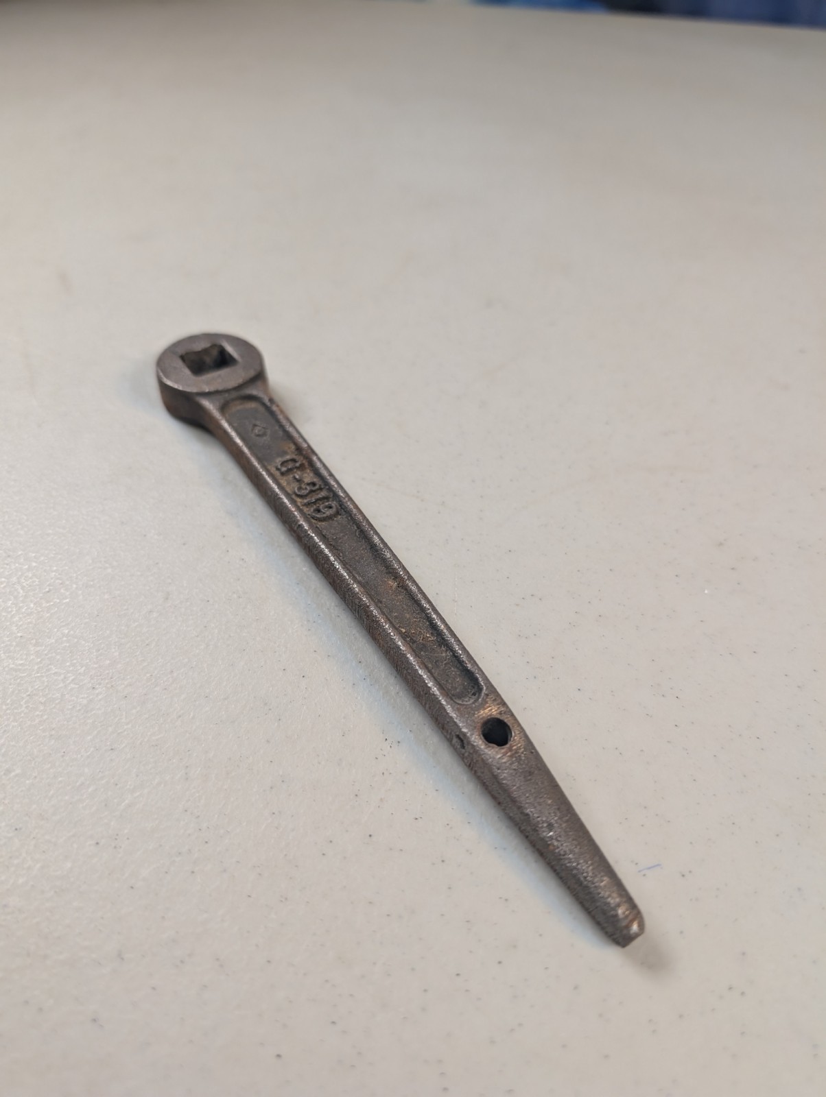 G 319 Bolt Header (?) 8" Tool