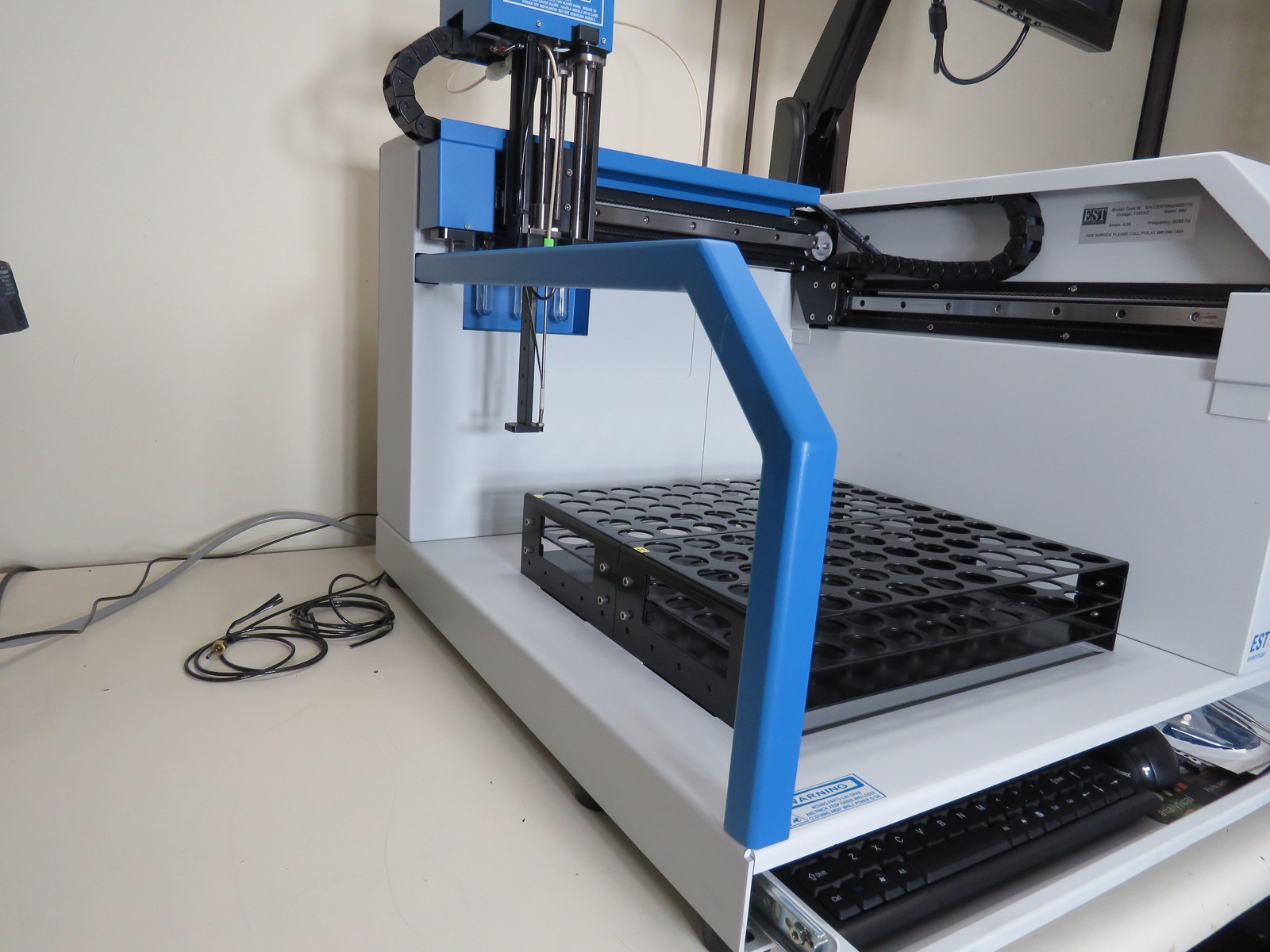 EST Analytical CENTURION W (Water-only) purge and trap autosampler