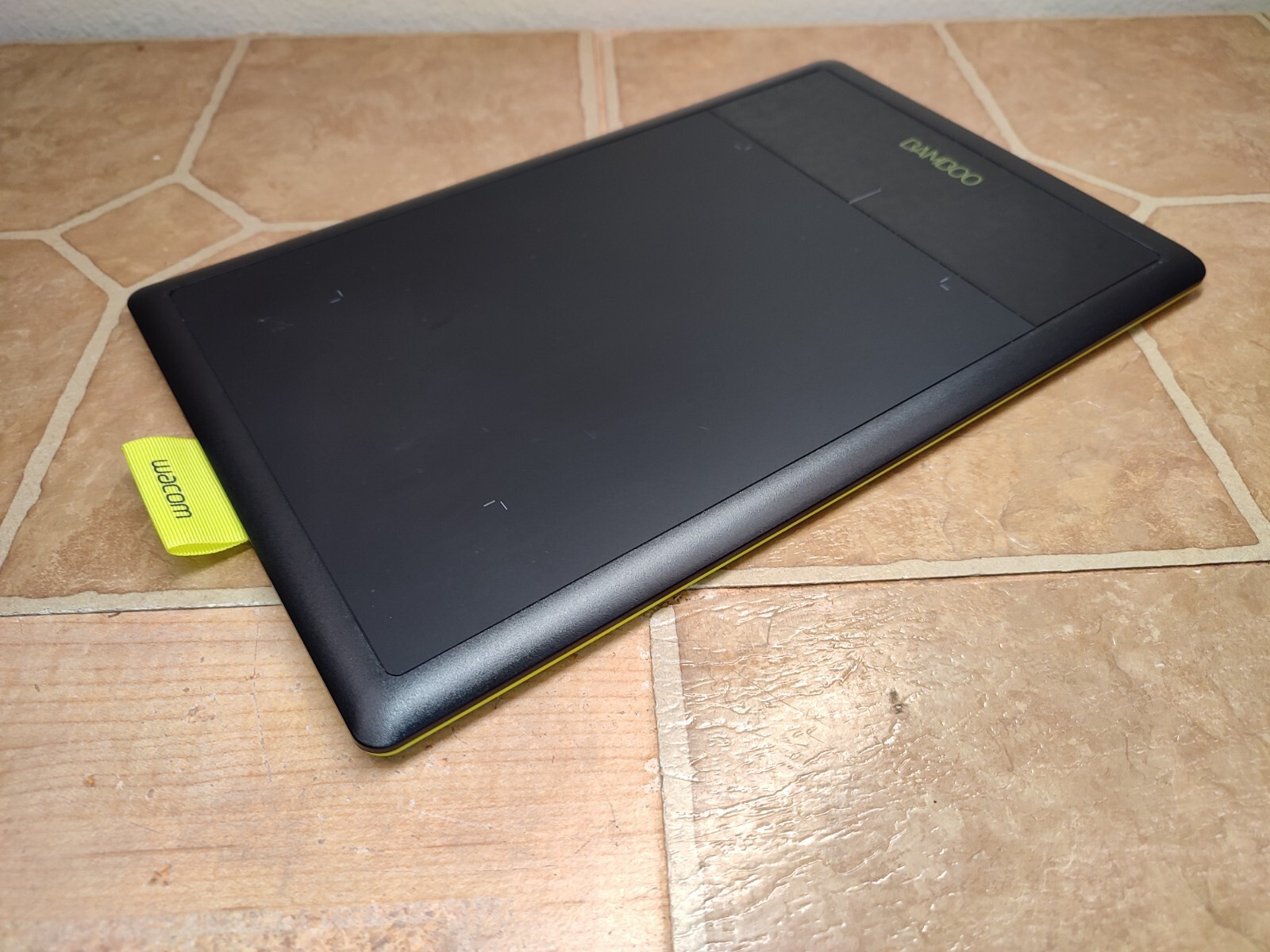 Wacom Bamboo Connect Drawing Graphics Tablet CTL-470 Tablet Only Cleaned Tested