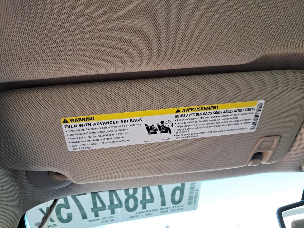 LACROSSE 2016 Glove Box 4841747