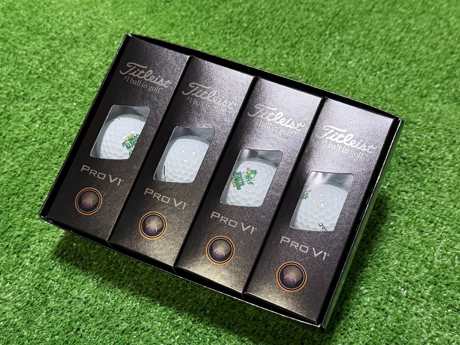 Scotty Cameron Japan Limited Godzilla Titleist Pro V1 Golf Balls 1 Dozen NEW