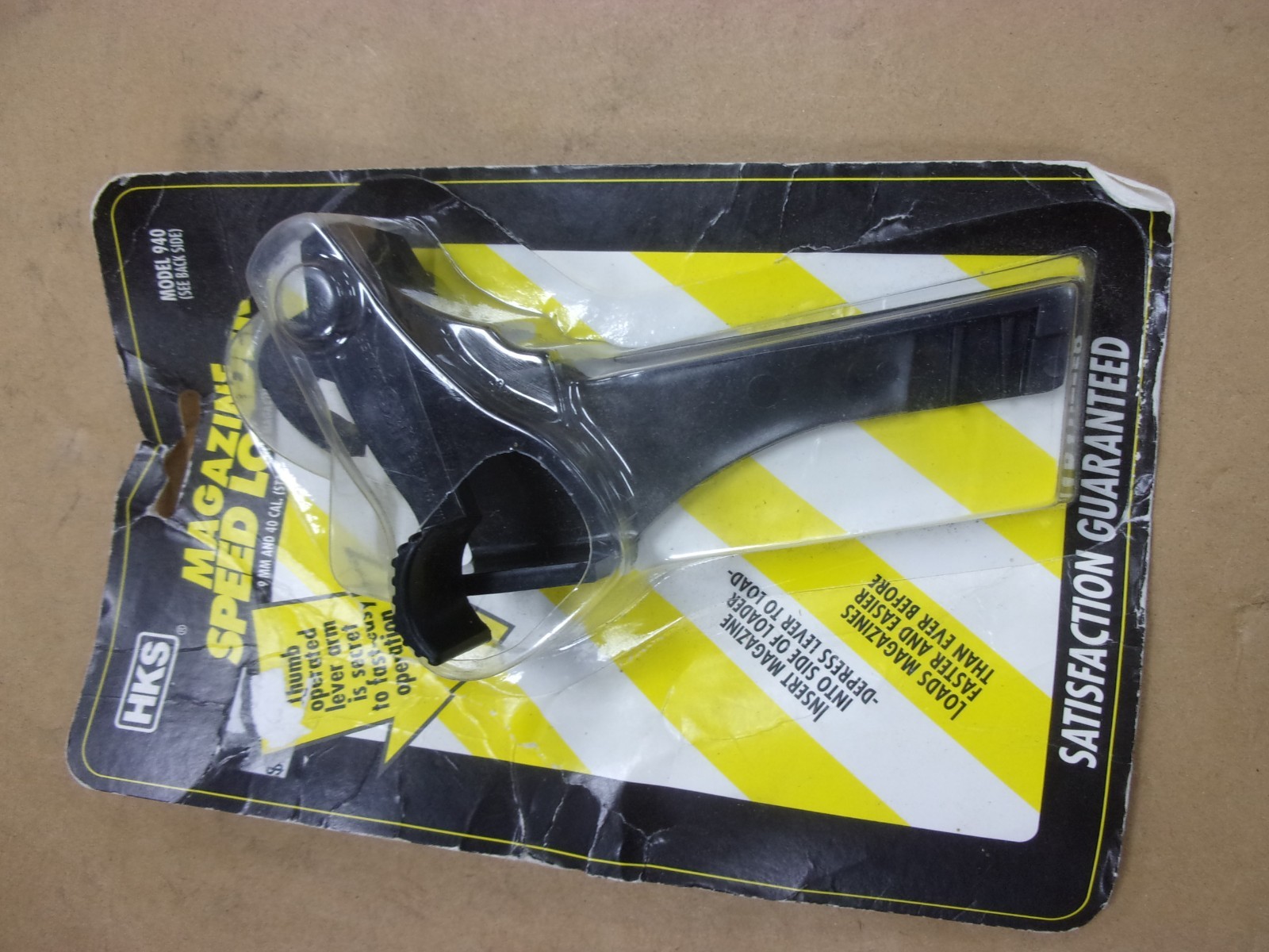 HKS Magazine Clip Speed Loader Model 940 Staggered Magazines 9mm .40cal. USA