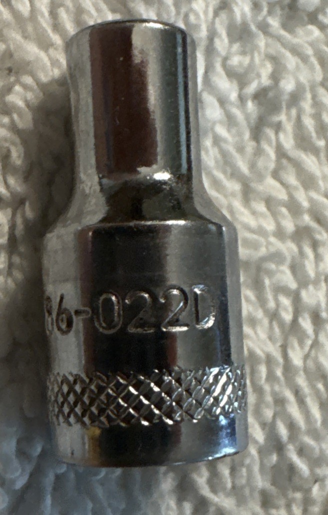 3/16” , 1/4” drive DeWalt OEM 86-022D Tool socket