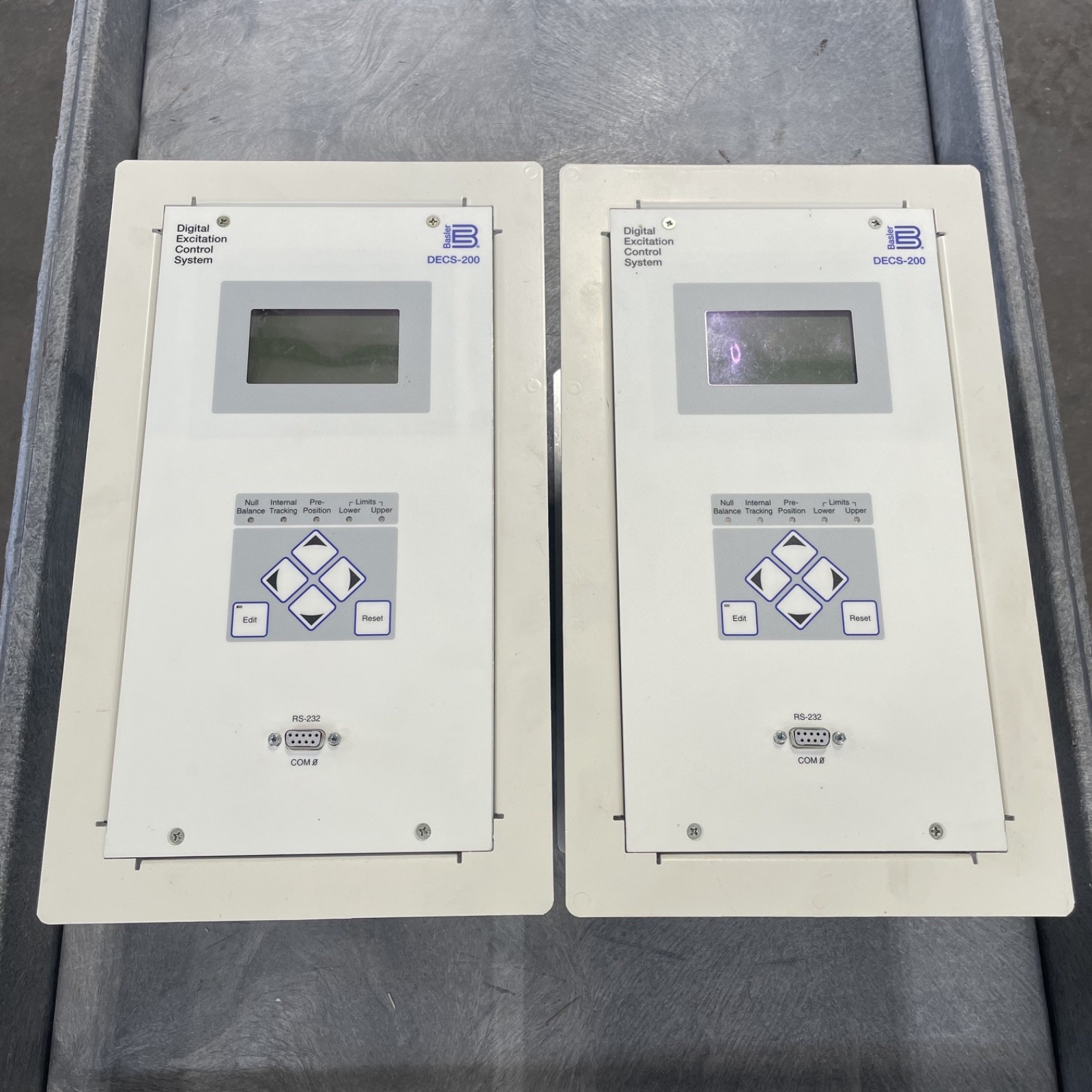Basler DECS-200 1L  Digital Excitation Control System