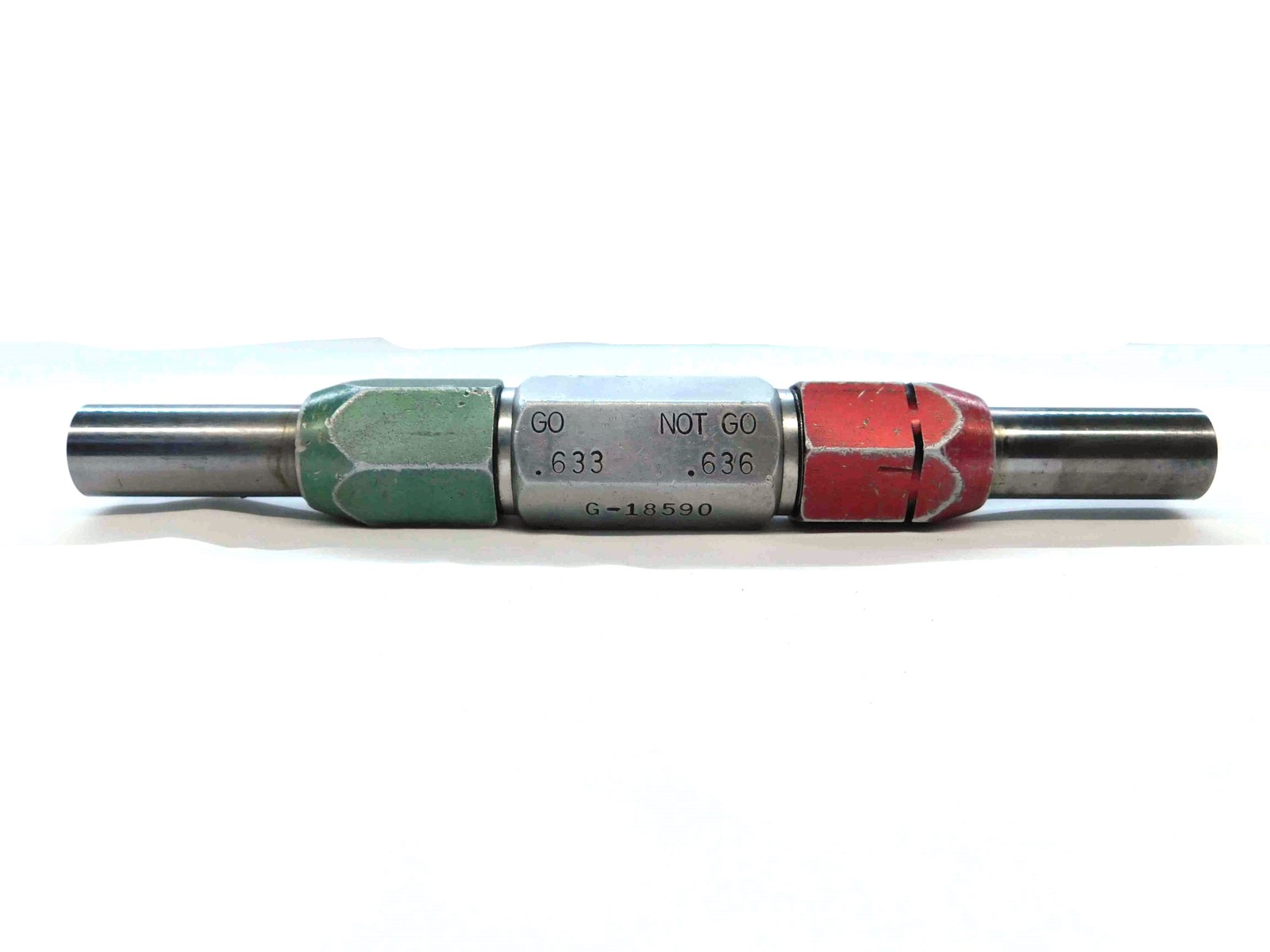 .6330 & .6360 PIN PLUG GAGE GO NO GO .6250 +.0080 OVERSIZE 5/8 16 mm .633 .636
