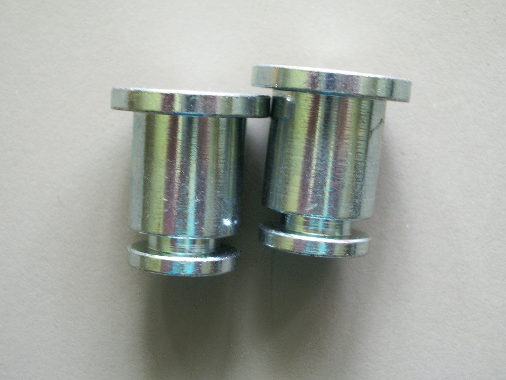 Hitch Safe Pins for Toyota Tundra & Tacoma Pickups