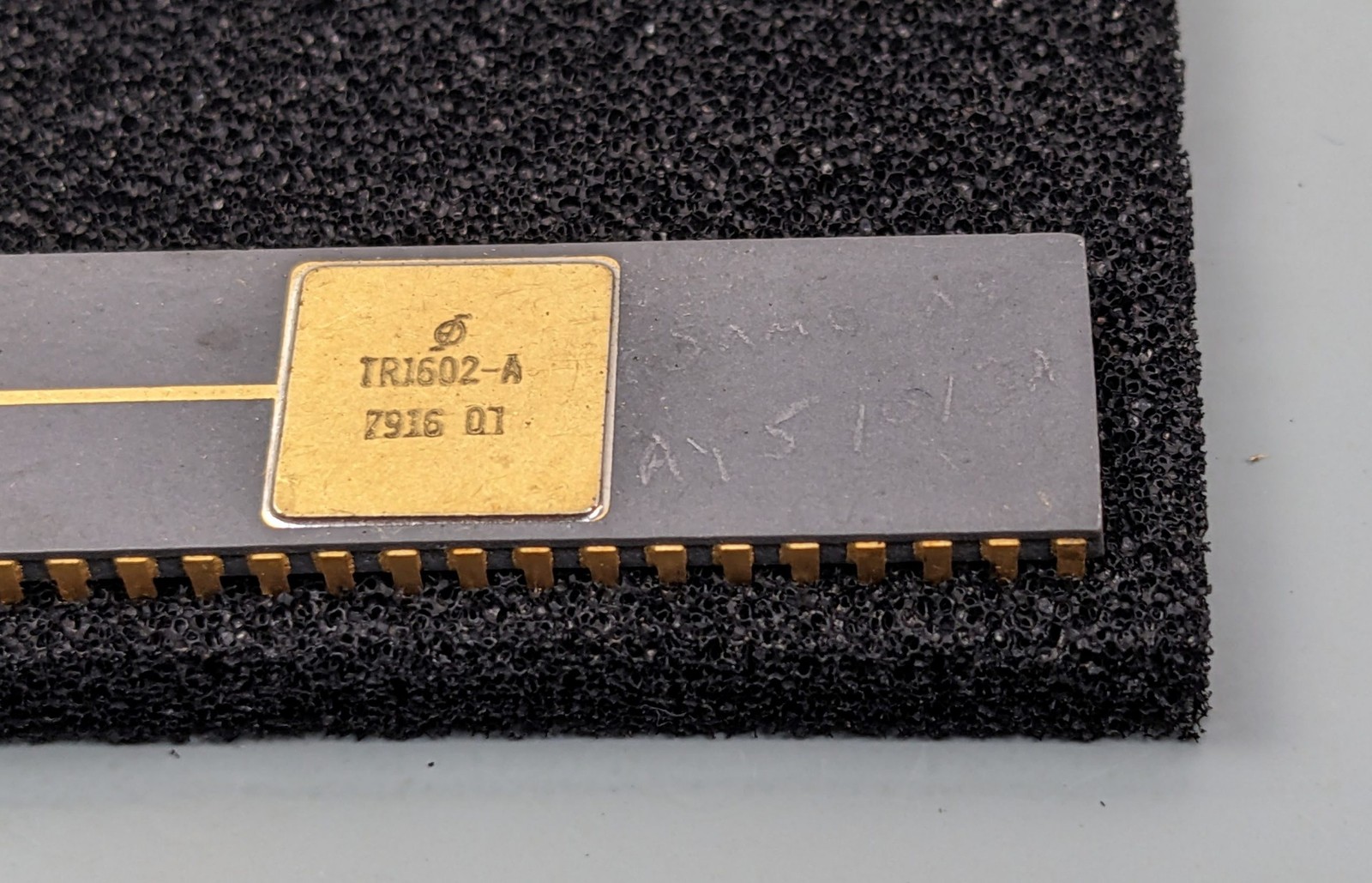 Western Digital TR1602-A UART IC