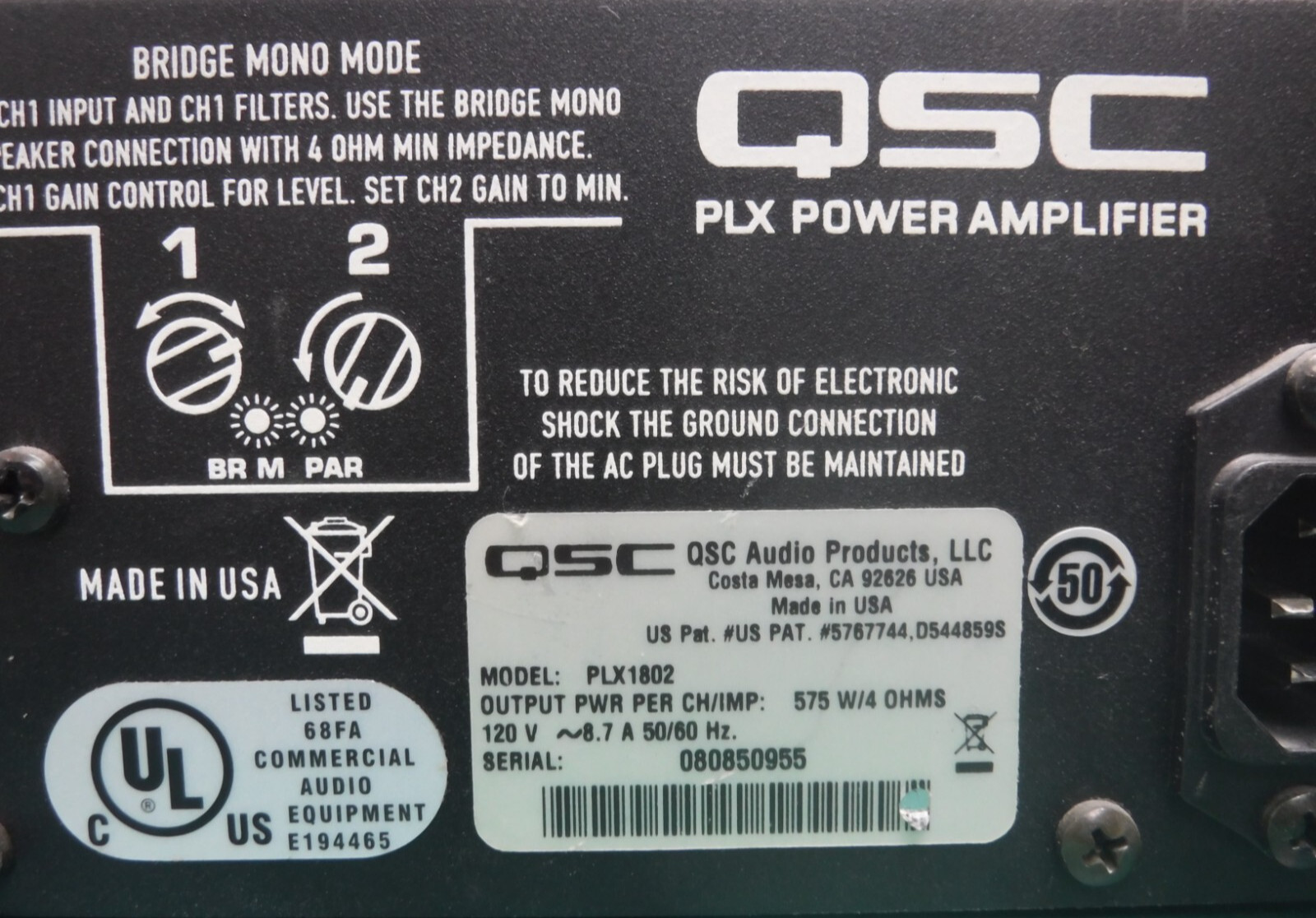 QSC PLX1802 PROFESSIONAL 1800 WATT POWER AMPLIFIER