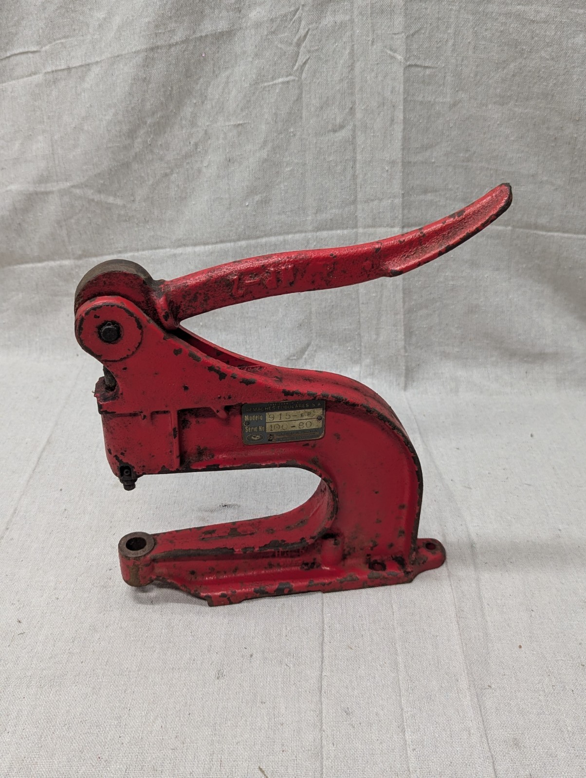 Chicago River & Machine Co Bench Riveter Model 915 915-sp