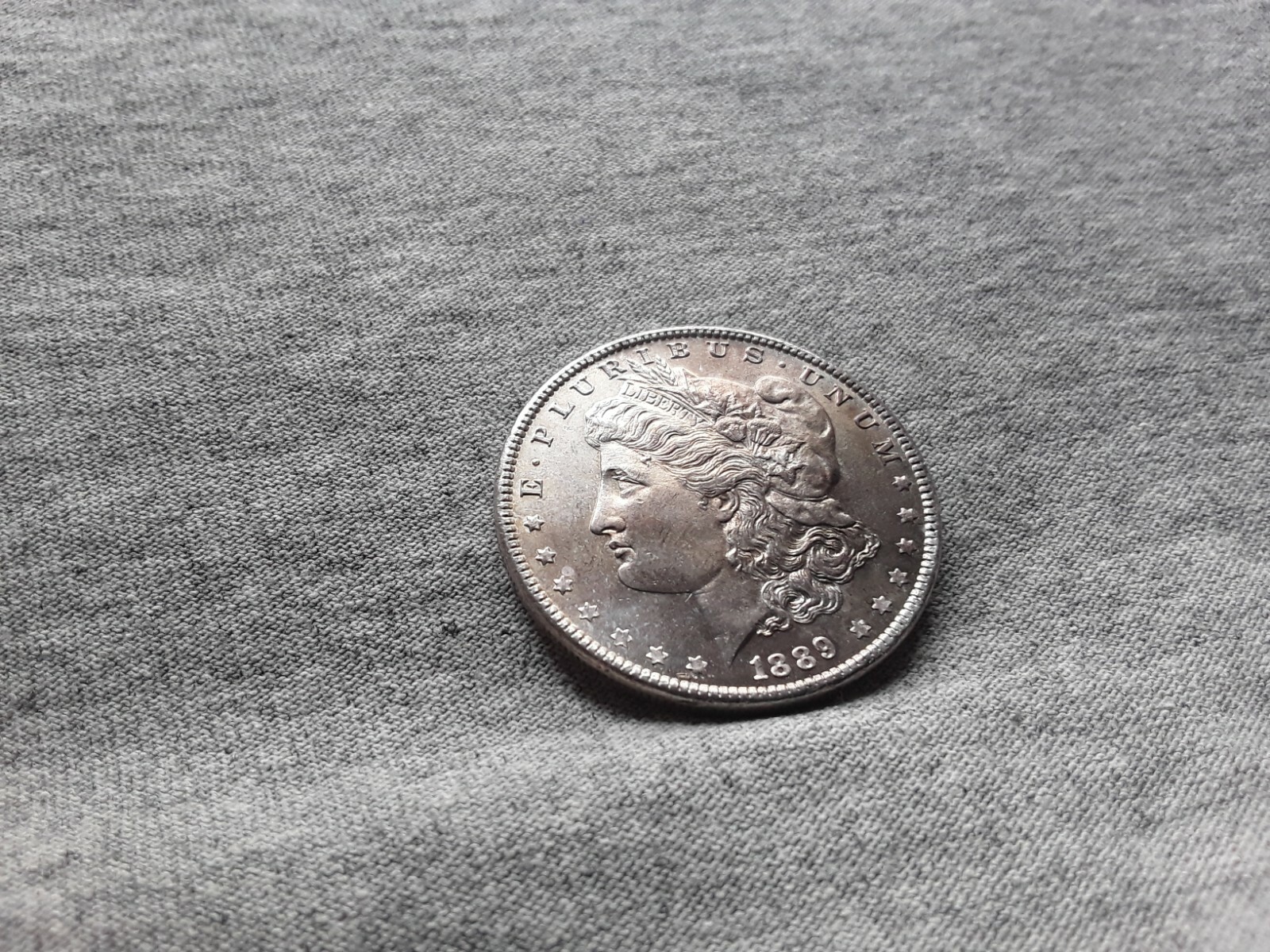 1889 MORGAN SILVER DOLLAR TONING ON BOTH SIDES