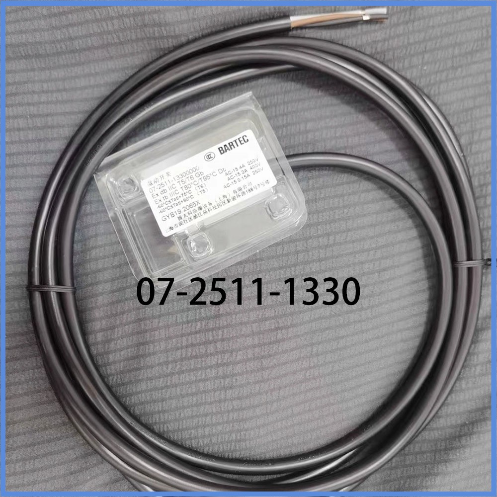 New In Box Explosion-proof limit switch 07-2511-1330 BARTEC Fast Shipping