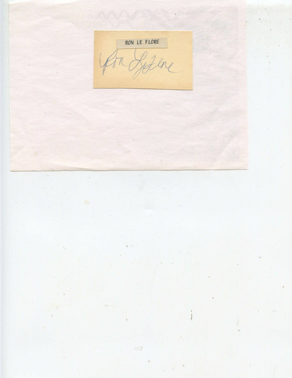 1970's DETROIT TIGERS  OUTFIELDER "RON LeFLORE" CUT SIGNATURE (1976 ALL-STAR)