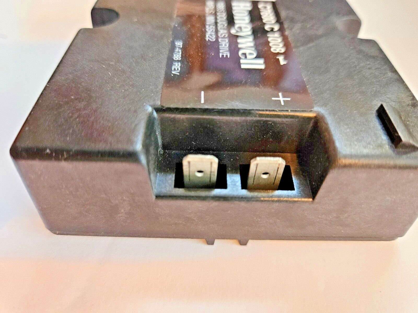 Honeywell Model C7600C1008 Solid State Humidity Sensor - New Old Stock In Box