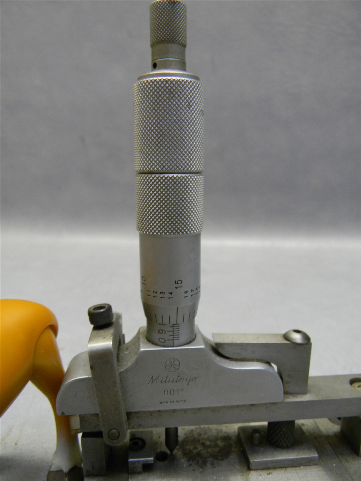 Mitutoyo .001" Depth Micrometer Gauge with stand