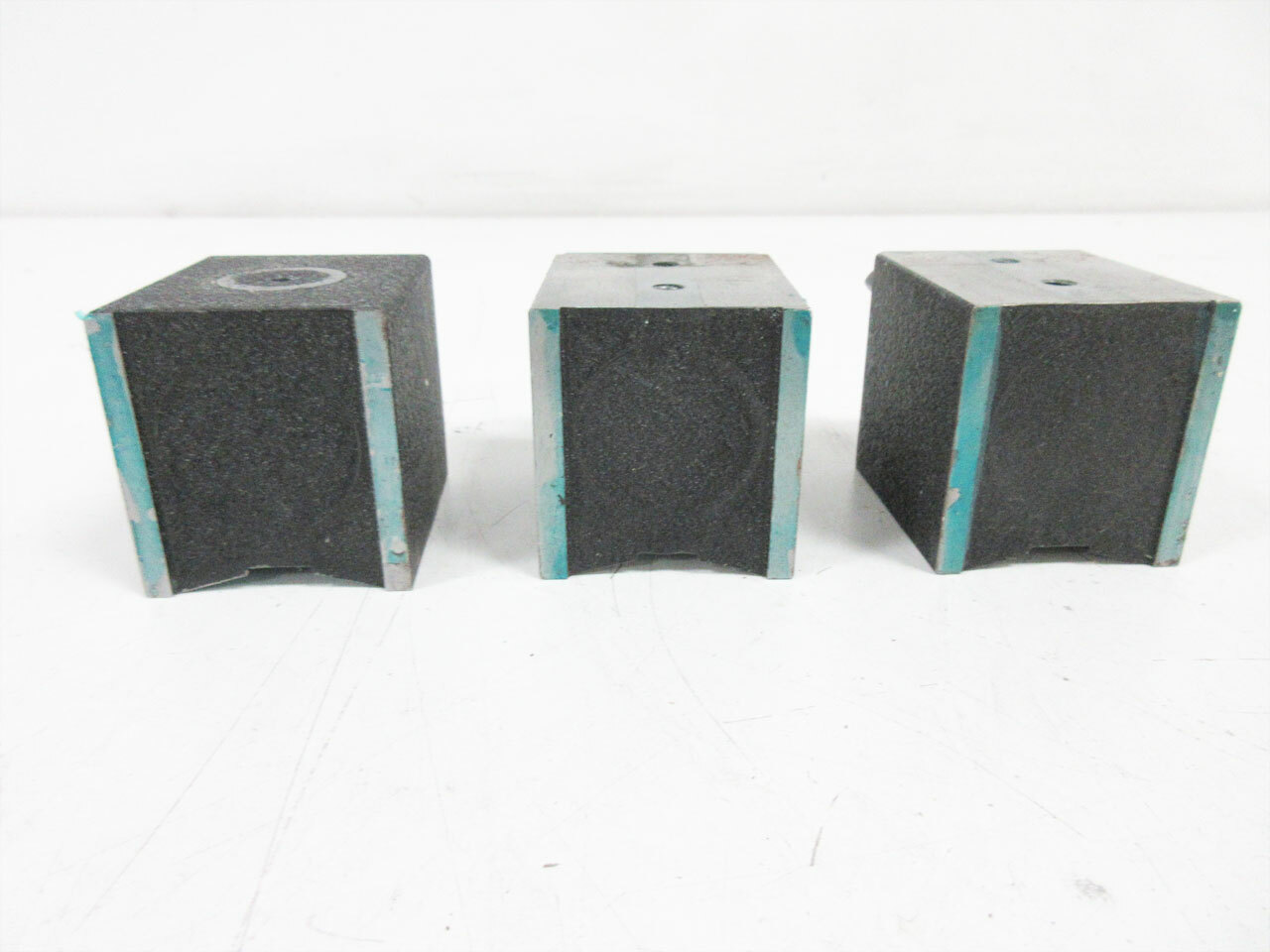 3x MAGNETIC BASE ~ [1] NEWPORT MB-2