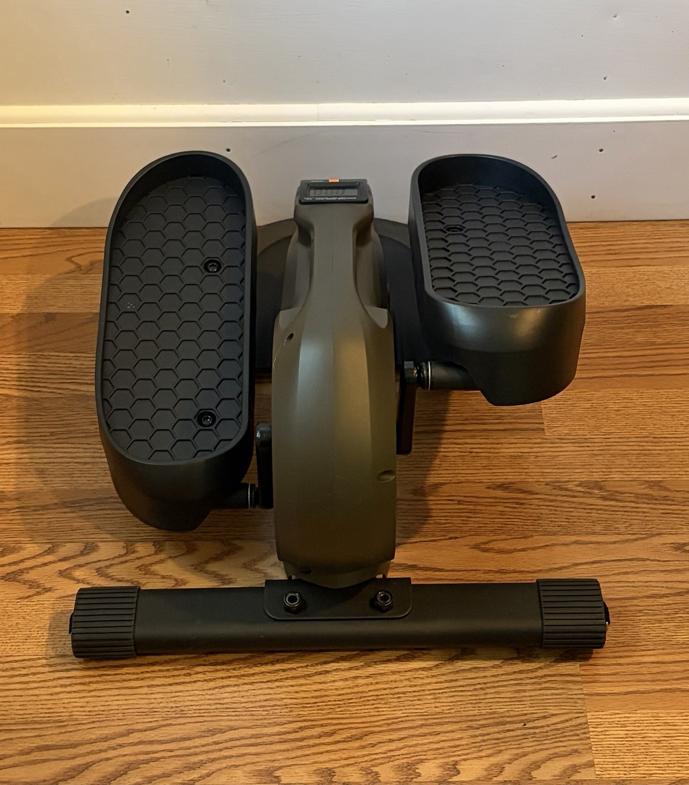 Niceday Mini Stepper Exercise Machine LCD Display Adjustable Resistance