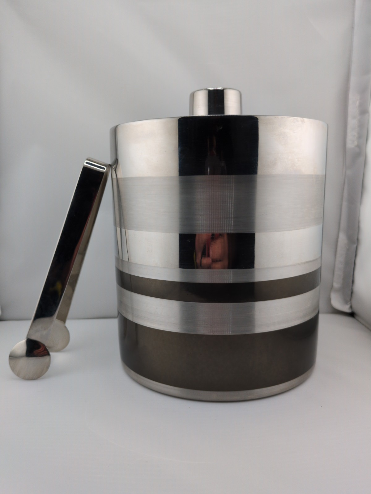 Exclusive Ice Bucket Crate & Barrel Silver 3 Tone Stripe 9" X 7" Hard To Find