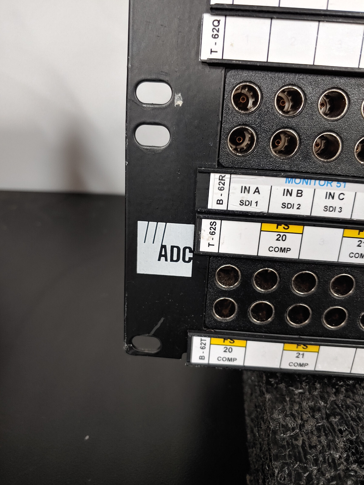 ADC PPE4632-MVJ-BK Pro Patch PPE Series Video Panel 4RU 32 Position Panel Mount