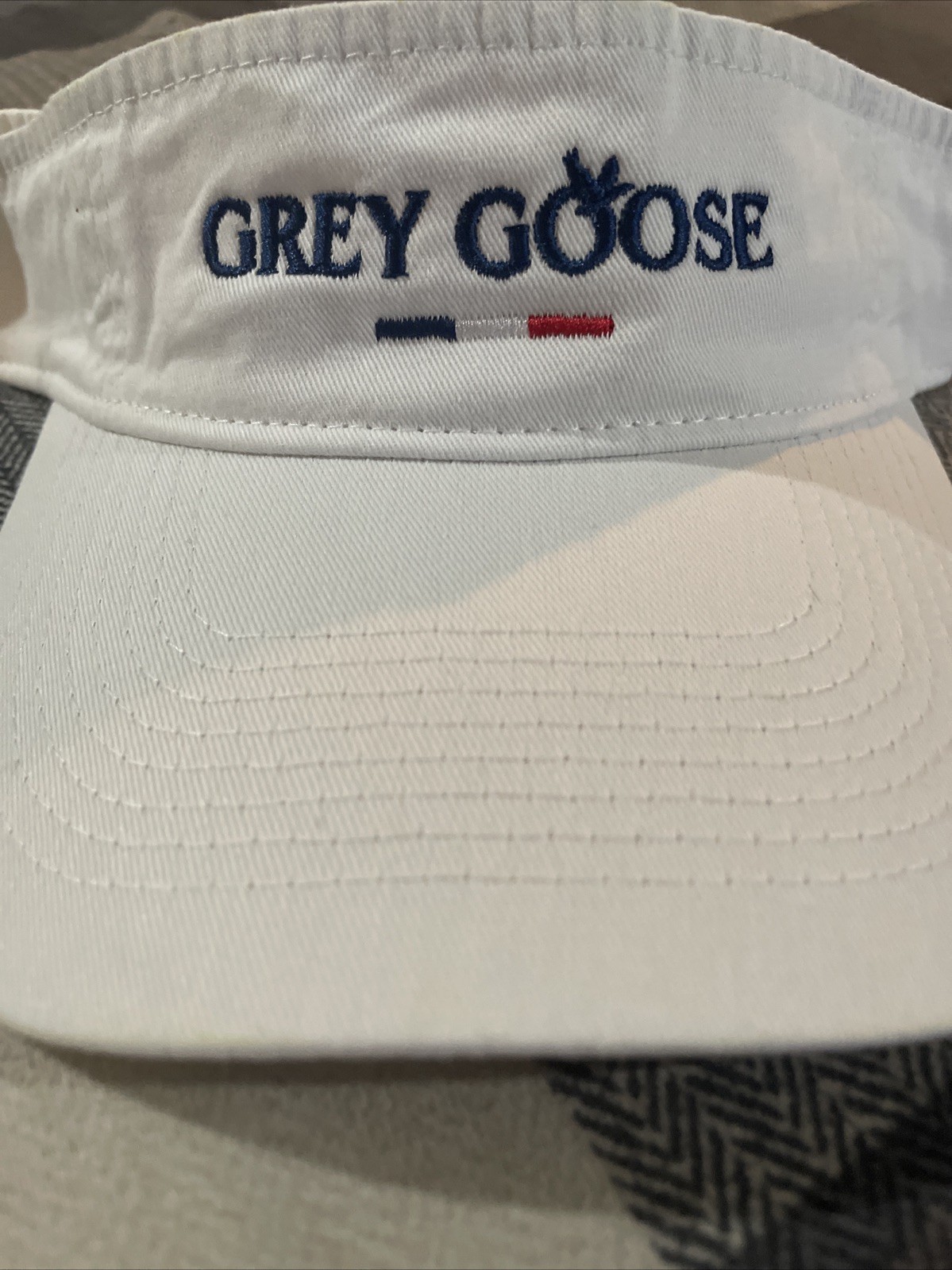 NEW 2025 U.S. Open Honey Deuce Drink Promo Grey Goose White Visor Hat