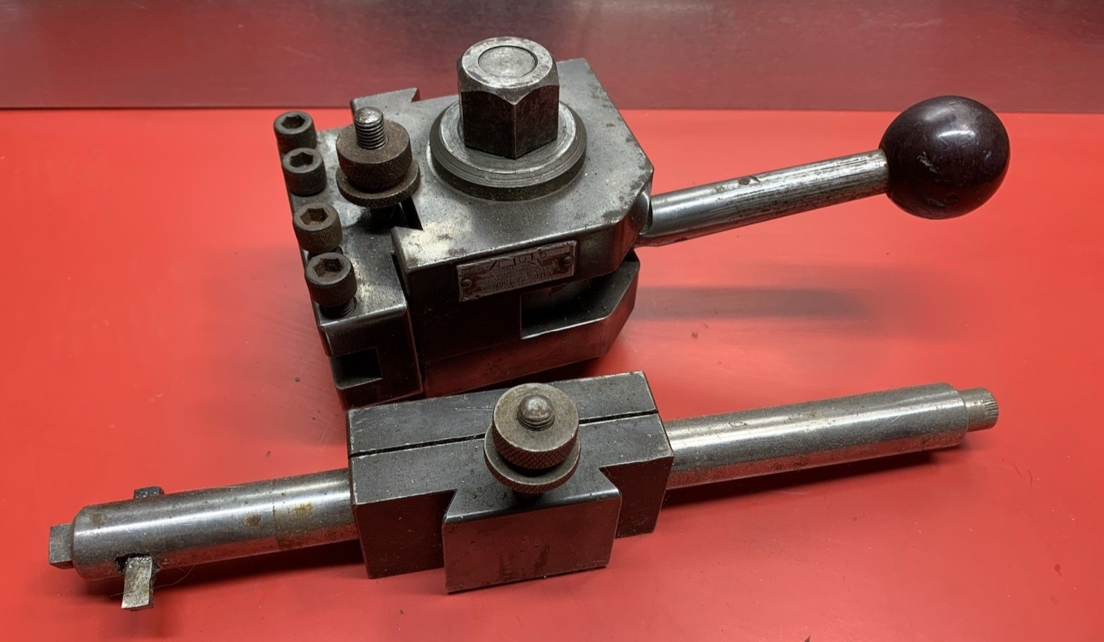 Machinist Tool Rare Tool Mate Tool Post and 2 Holders #1015 South Bend 9