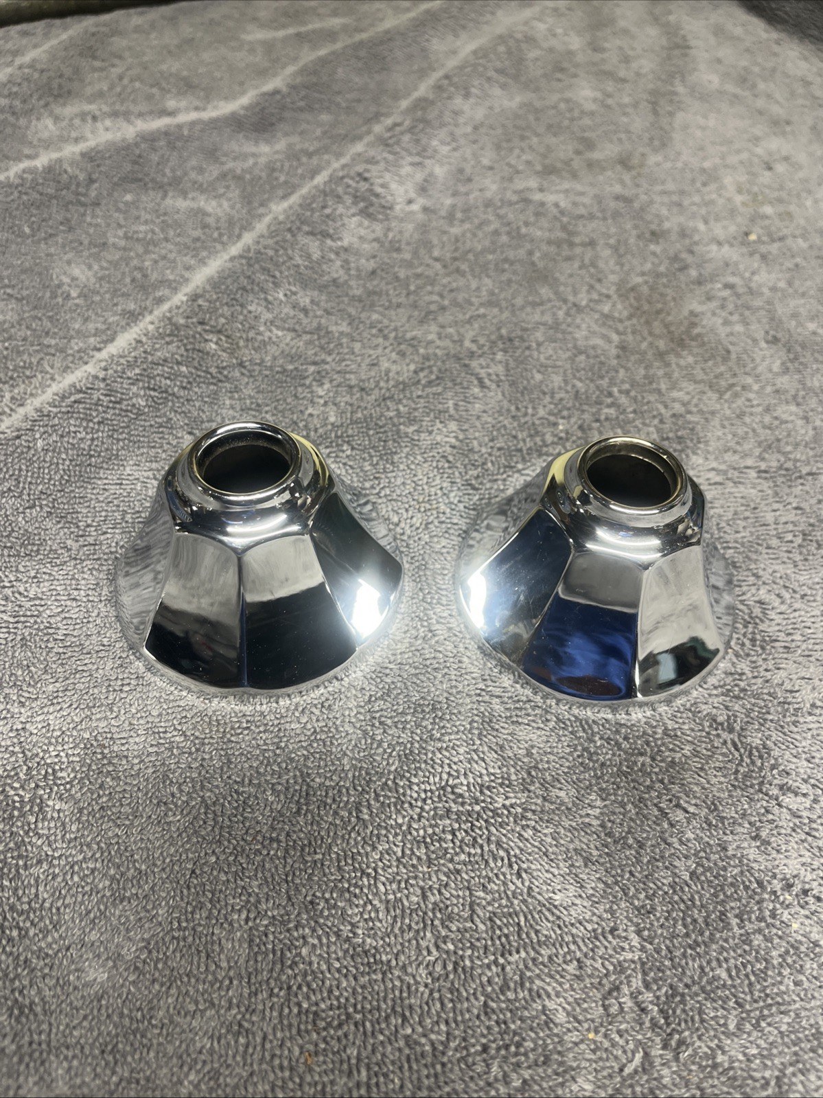 VINTAGE BELL  CHROME SHOWER WALL ESCUTCHEON PLATE .