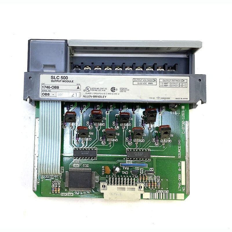Factory Sealed For 1746-OB8 SLC 500 Series A DC-Source Output Module