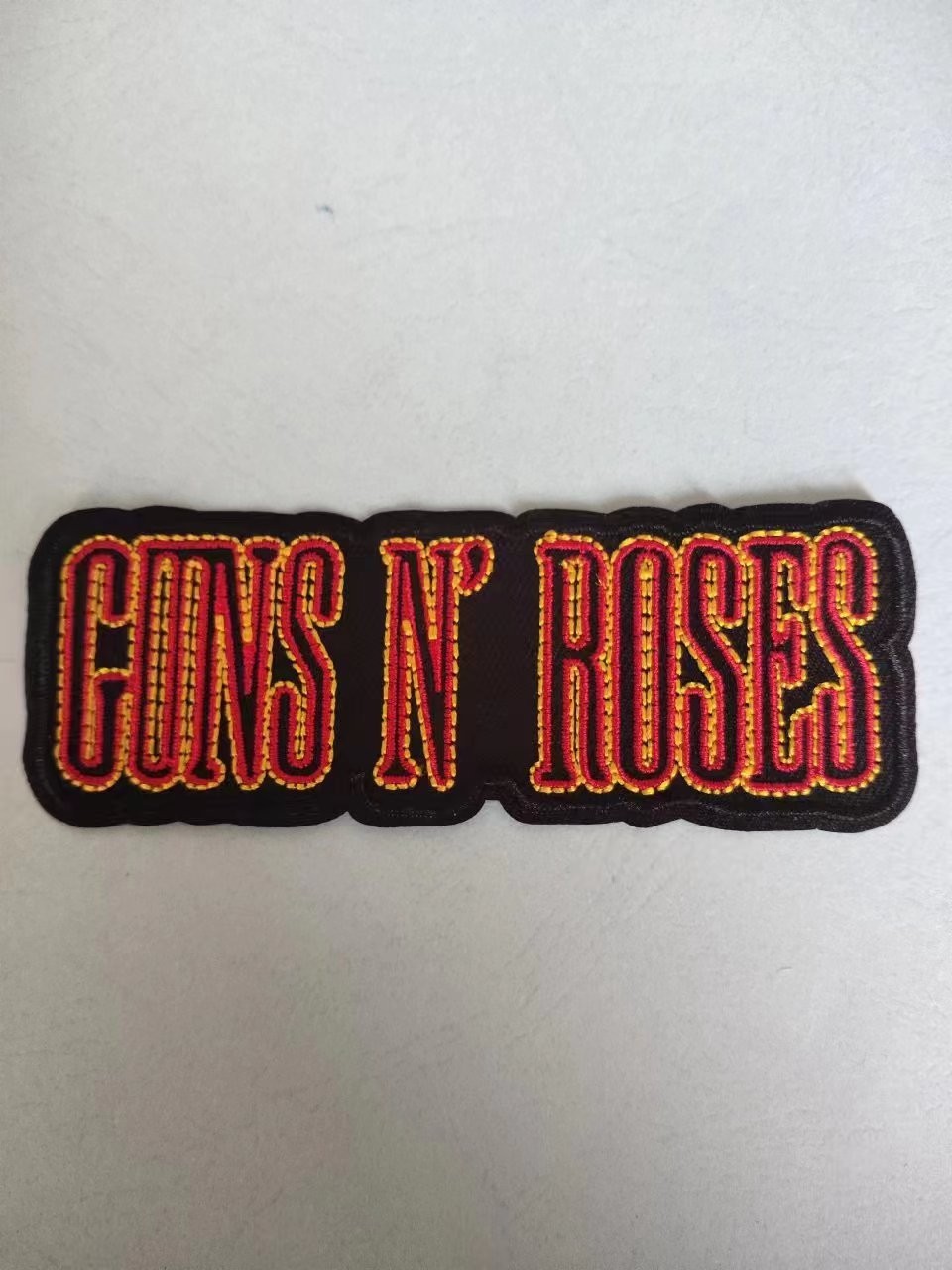 🔥GUNS N' ROSES ROCK BAND MUSIC EMBROIDERED IRON ON PATCH (DISCOUNTED PATCH)