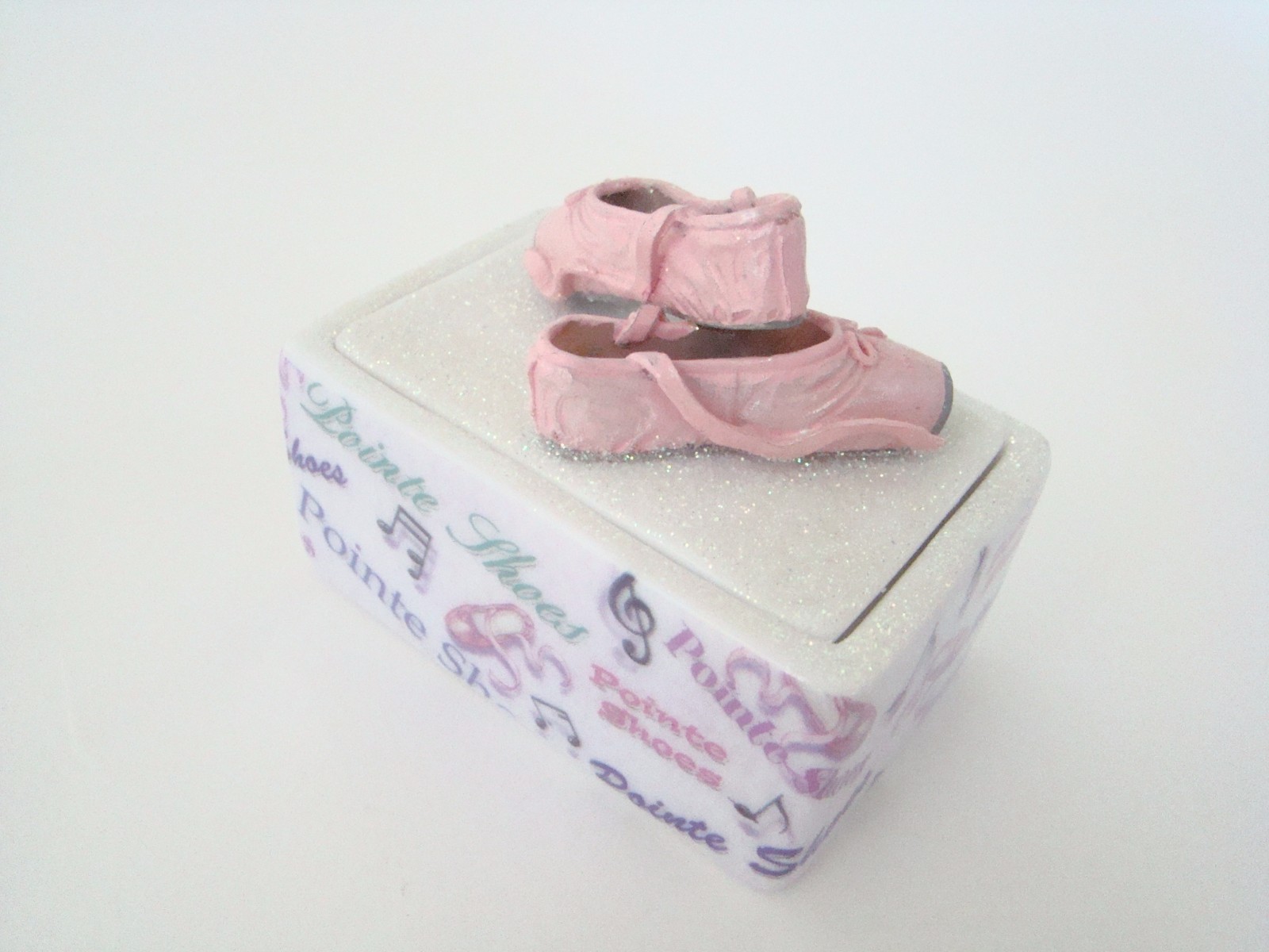 ENESCO Porcelain Trinket Box - Pointe Shoe Covered box