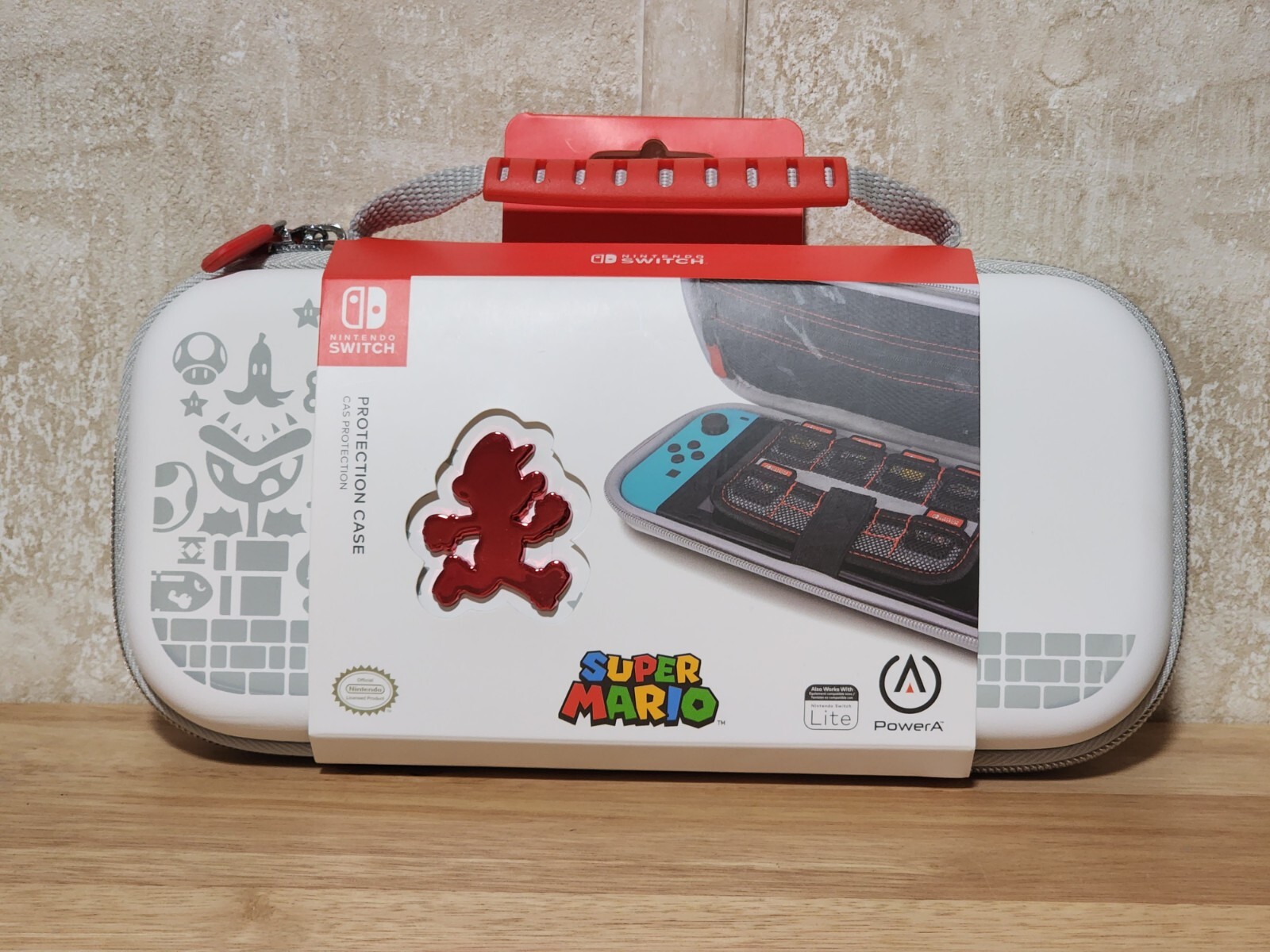 Nintendo Switch Lite Protection Case White PowerA Running Super Mario NWT