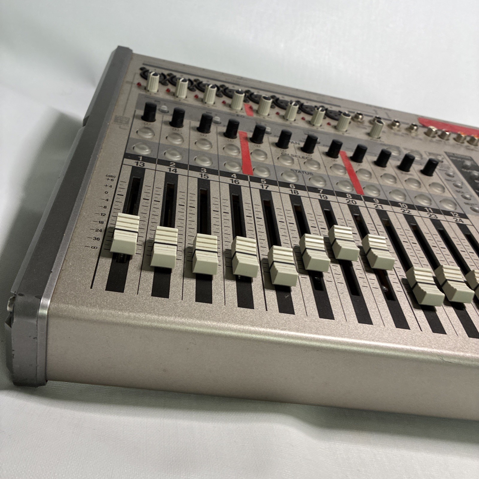 Roland SI-24 Studio Interface 56 kHz 24-bit No Power Cord