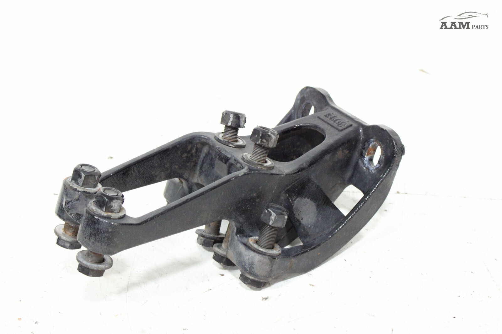2018-2024 FREIGHTLINER CASCADIA FRONT RIGHT CAB MOUNT BRACKET R18-67961-000 OEM