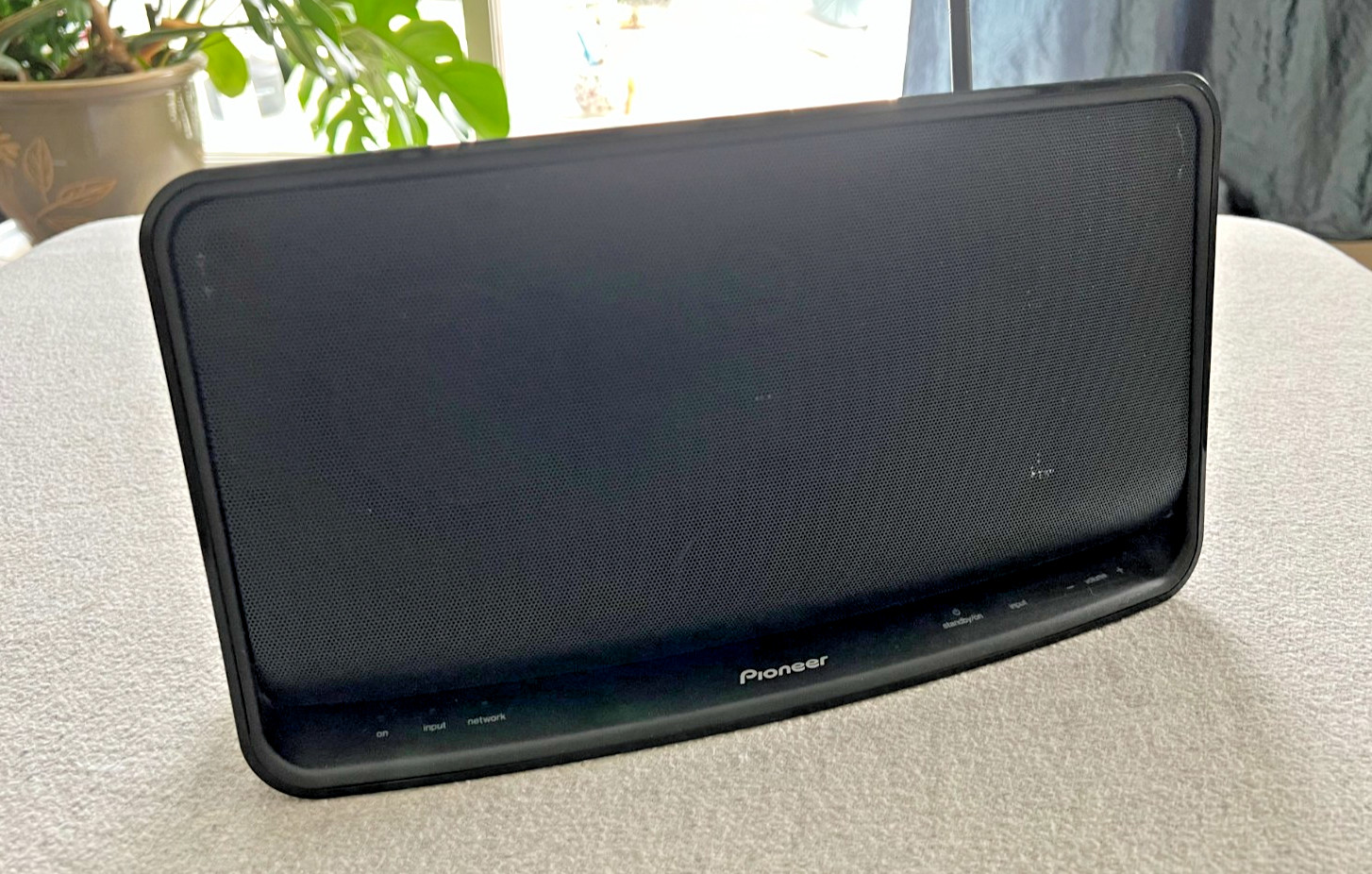 Pioneer XW-SMA1-K Wireless System With Power Cord and Remote- TESTED & WORKING