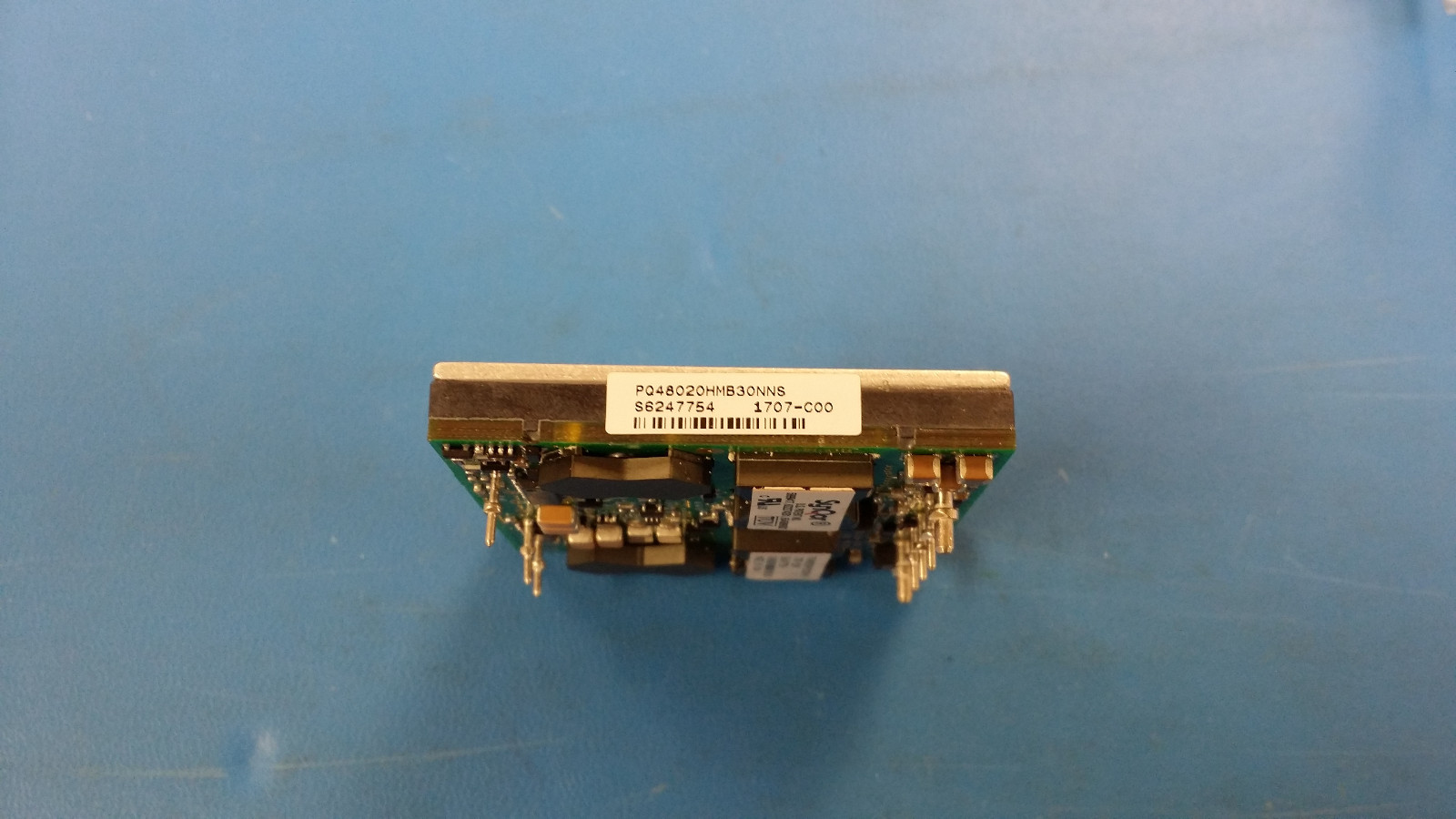 (1 PC) PQ48020HMB30NNS SYNQOR NLA0847220, 2506-B00, DC-DC CONVERTER
