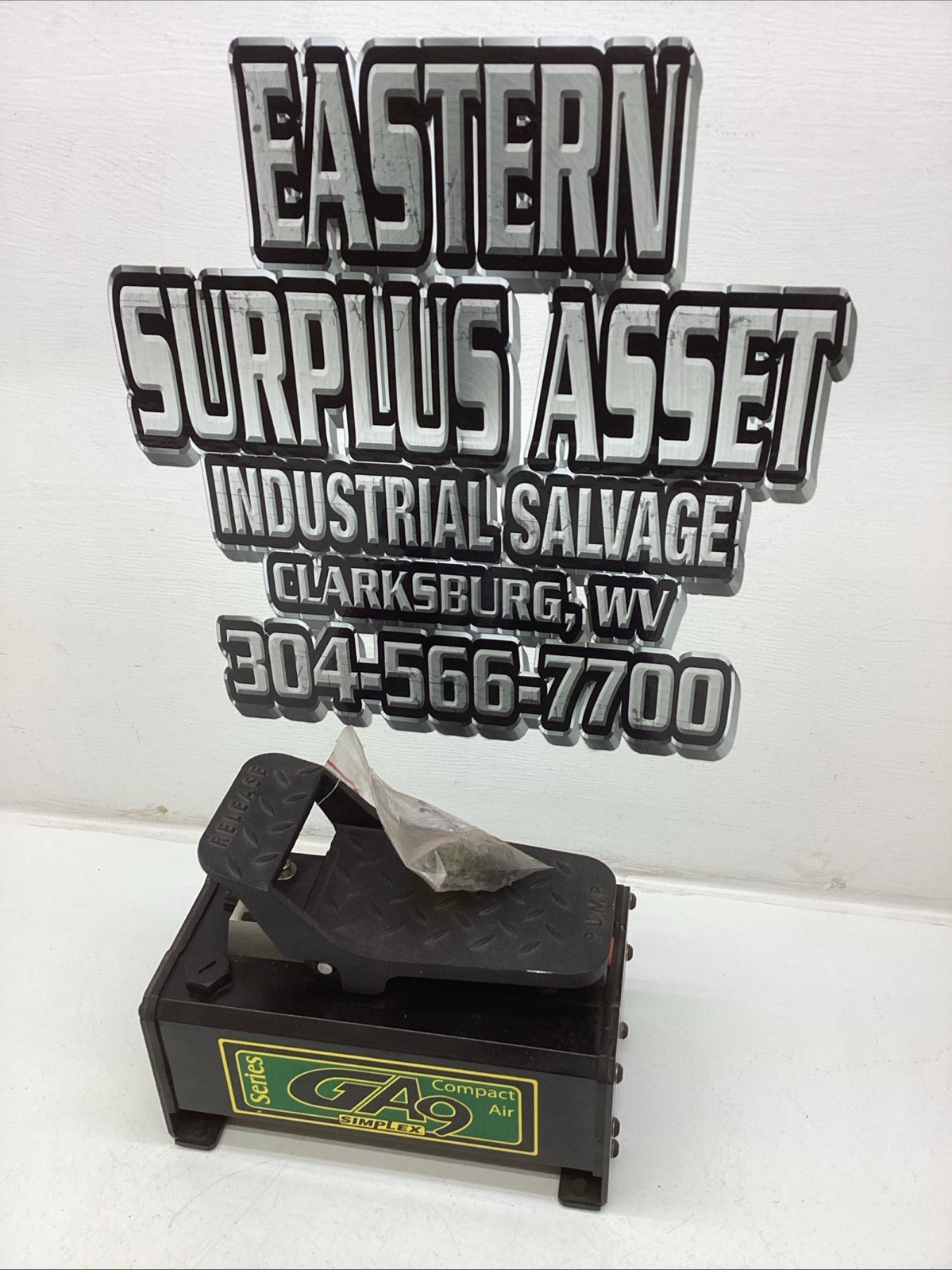 Simplex GA90 Compact Air OverHydraulic Foot Pump NEW
