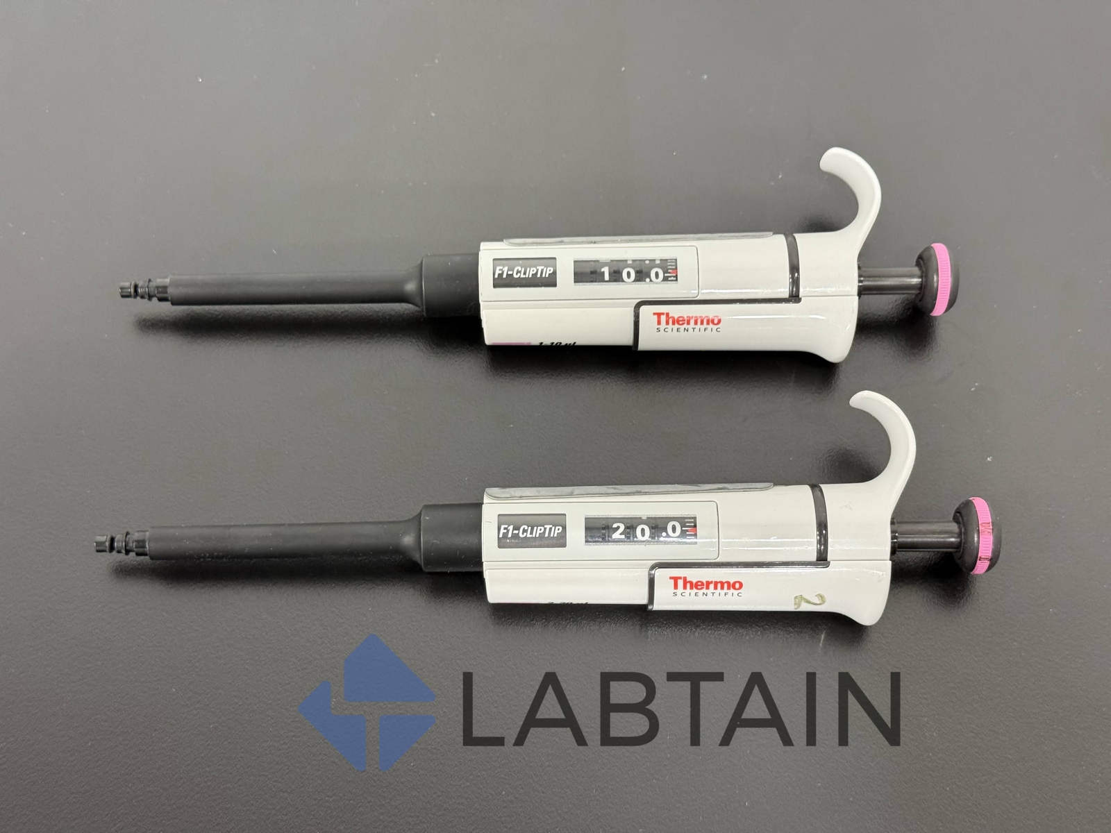 Lot of 2 Thermo Scientific Finnpipette F1 Manual Pipettes 30-300ul and 100-1000