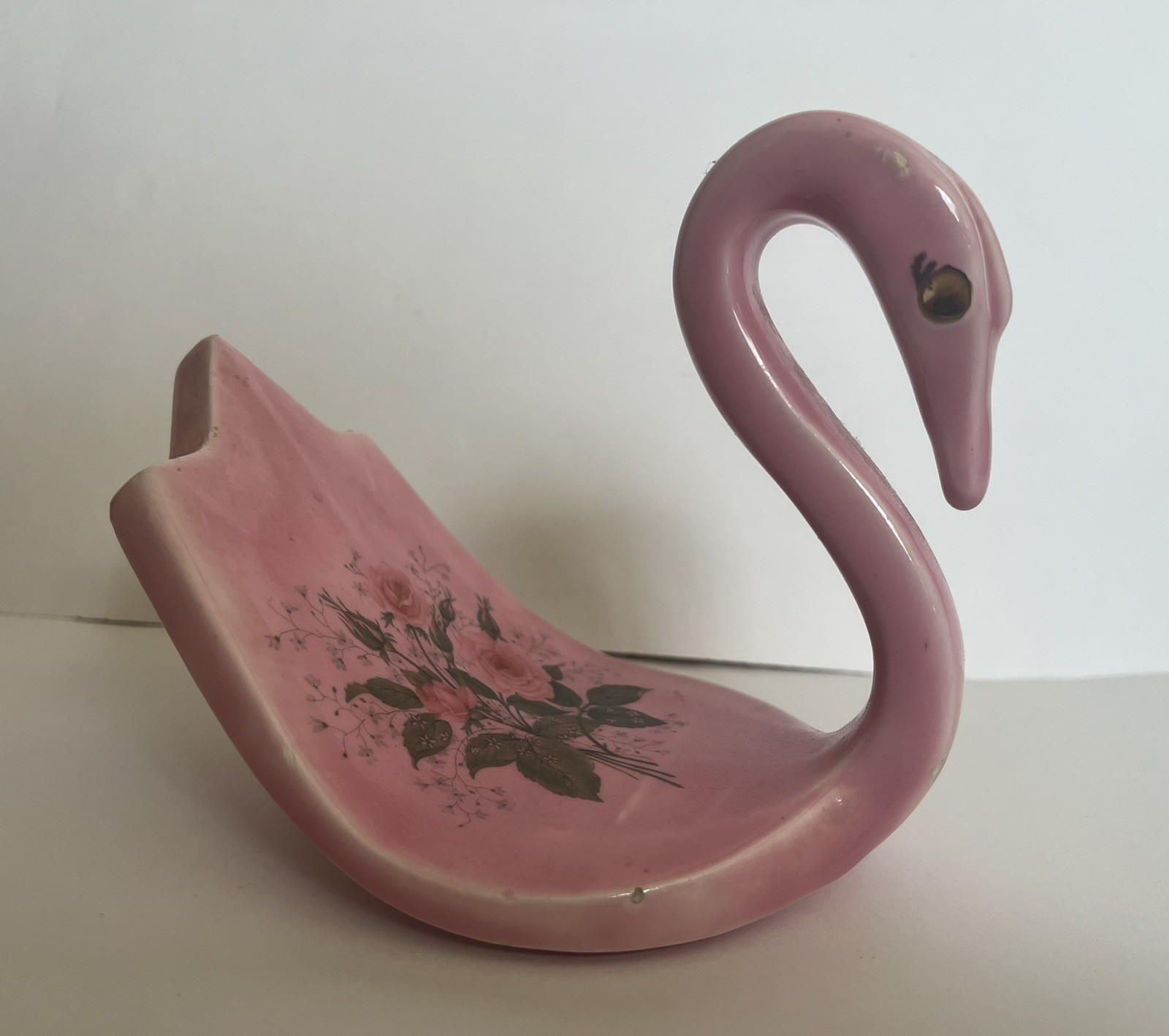 Vntg Ceramic Pink Swan w/Roses Vanity Decor Hand Towel or Soap Holder MCM Rare