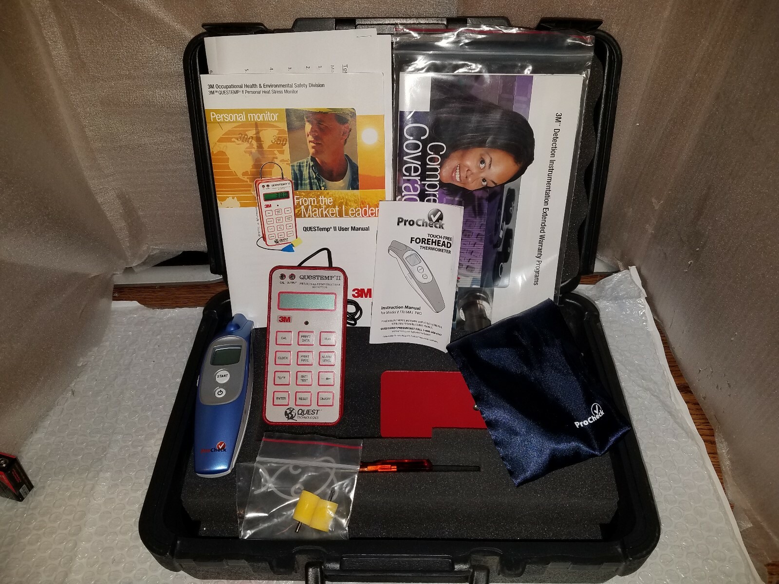 3M Questemp II Personal Temperature Monitor & TouchFree ForeHead Thermometer