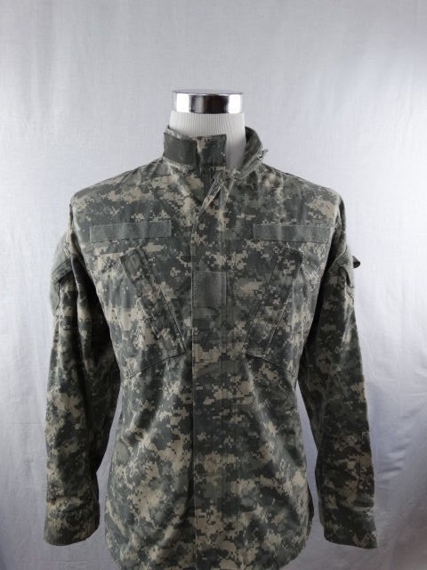ACU Digital Camo Flame Resistant Jacket Military US Army Medium Regular