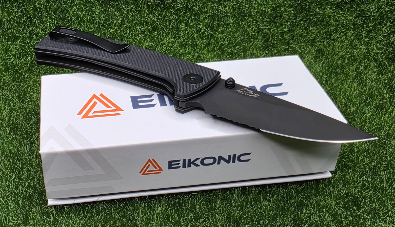 EIKONIC 100BBS RCK9 Serrated Flipper Knife 2.91" D2 Blade, Night Black G10