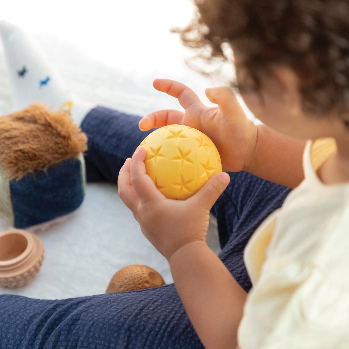 Kaplan Early Learning Texture Time: Toddler Loose Parts STEM Kit
