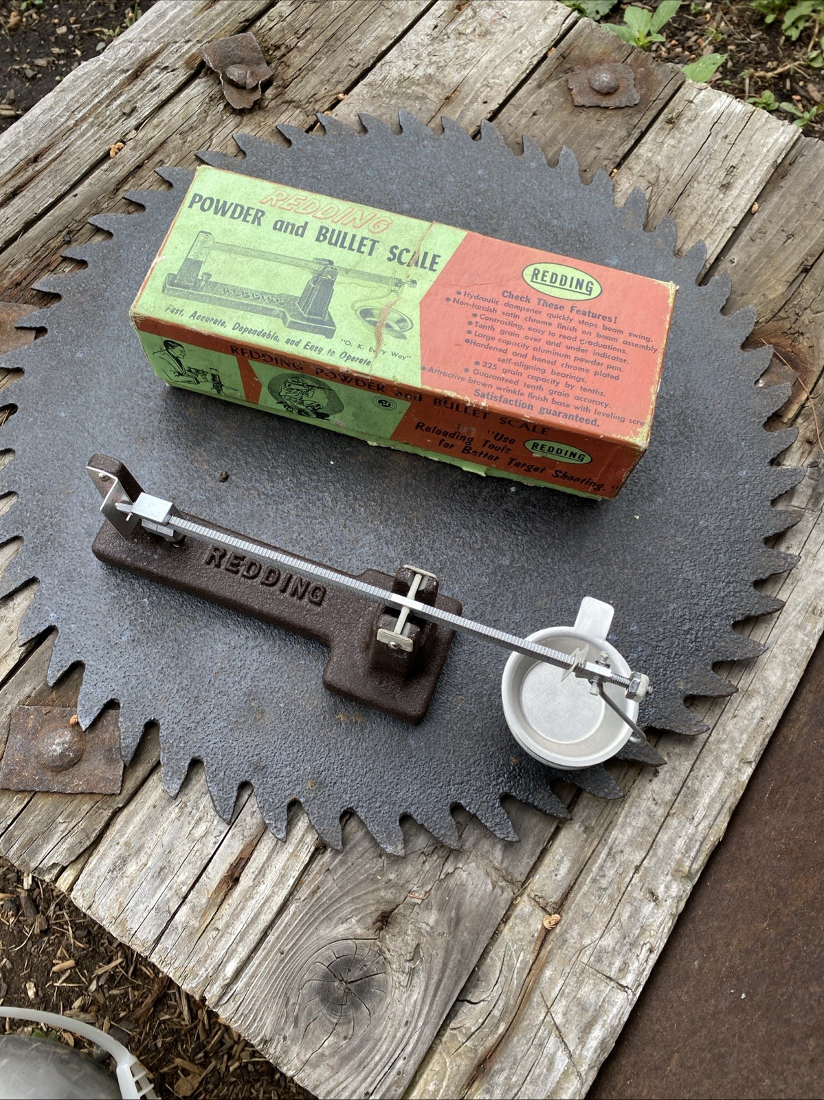 Redding Powder & Bullet Scale w/ Hydraulic Dampener –  W/Box -NICE