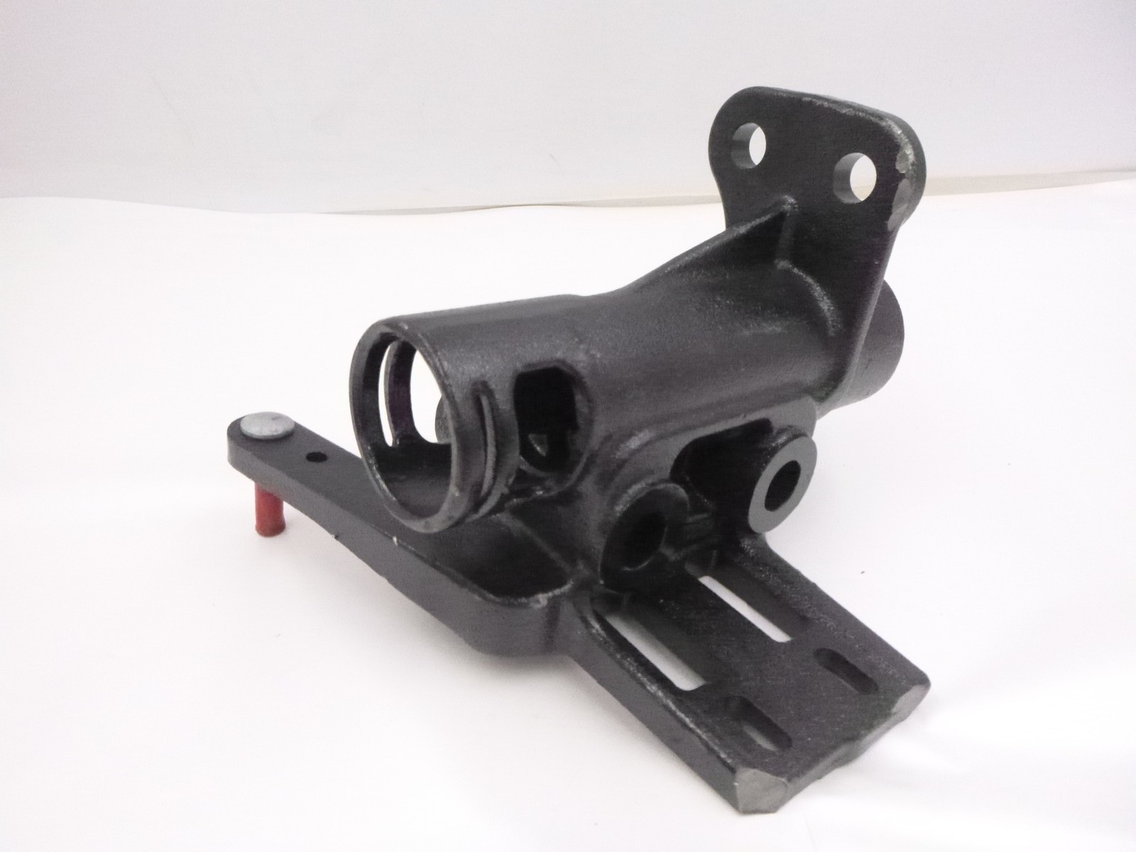 Genuine OEM Freightliner A1527959004 LH Frame Tow Housing Bracket